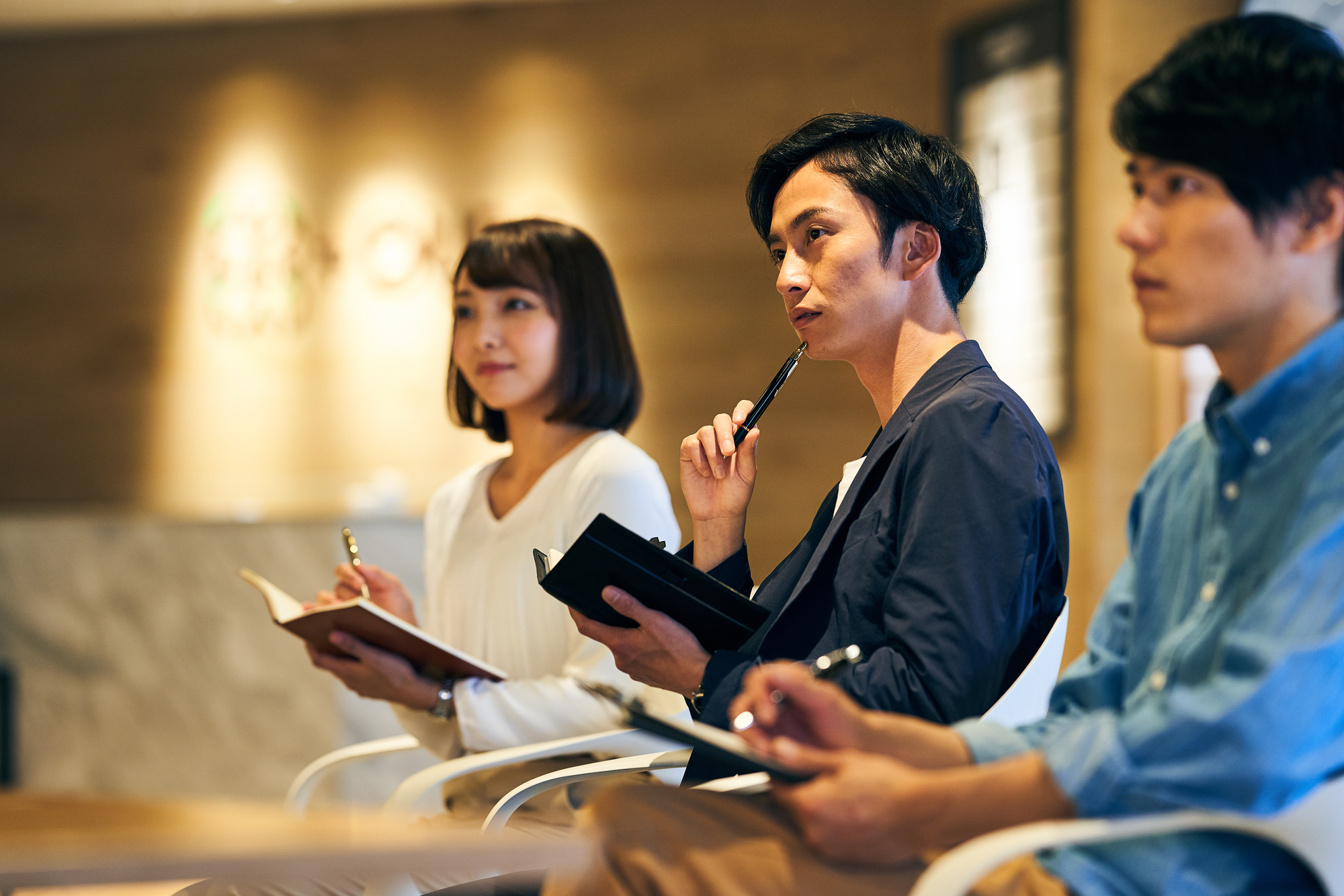 異業種への転職!おすすめの業界やメリット、失敗しないための注意点 RGFプロフェッショナルリクルートメントジャパン 異業種への転職!おすすめの業界やメリット、失敗しないための注意点 RGFプロフェッショナルリクルートメントジャパン