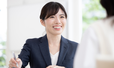 転職エージェントの使い方や選び方は?利用するメリットや内定までの流れ